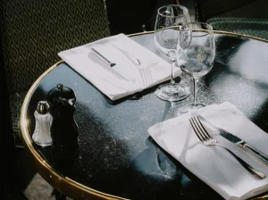 What Styles of Perfect Dining Tables Are Leading the Market