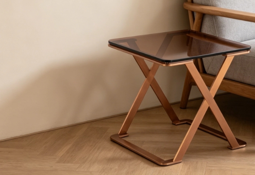 How to Choose an End Table That Complements Your Sofa Without Overpowering It